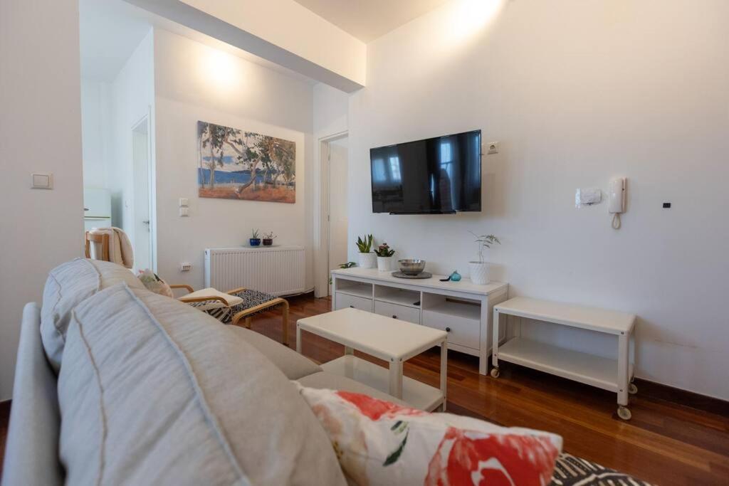 Appartement Λάρισα Διαμέρισμα Με Θέα Πλατεία Στο Κέντρο Της Πόλης Extérieur photo