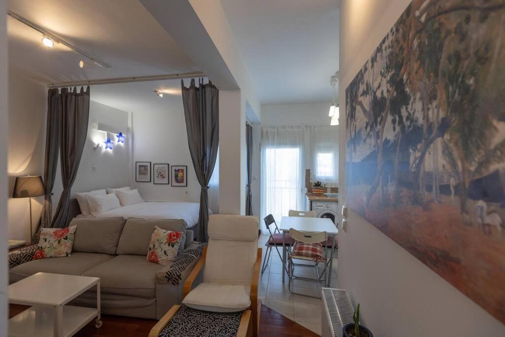 Appartement Λάρισα Διαμέρισμα Με Θέα Πλατεία Στο Κέντρο Της Πόλης Extérieur photo